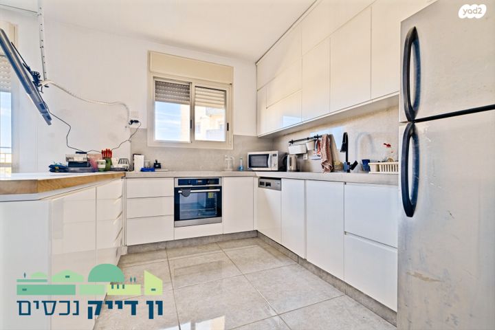 דירה, הרב כלפון משה הכהן, חומת שמואל, הר חומה, ירושלים