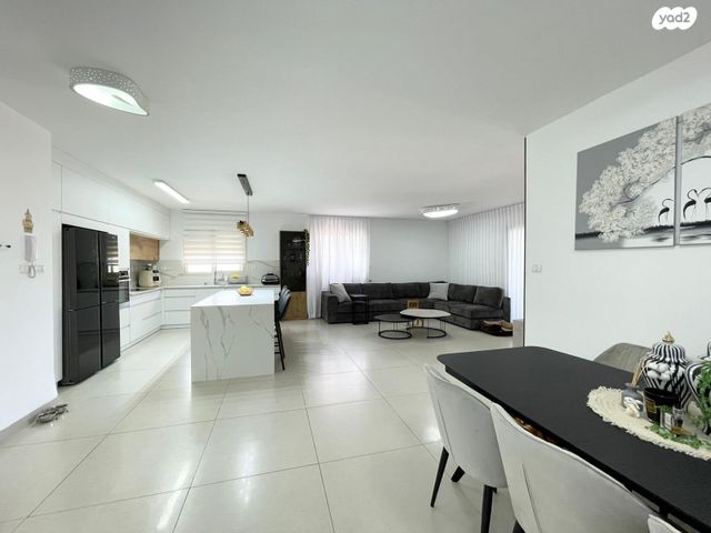 גג/ פנטהאוז, עפולה