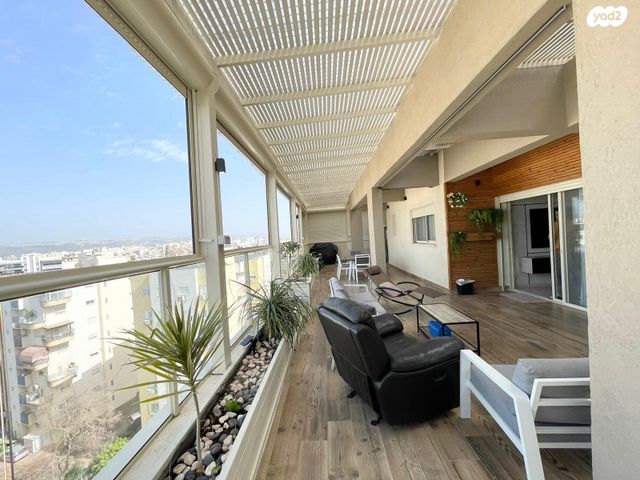 גג/ פנטהאוז, עפולה