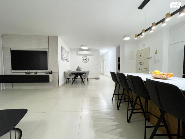 גג/ פנטהאוז, עפולה