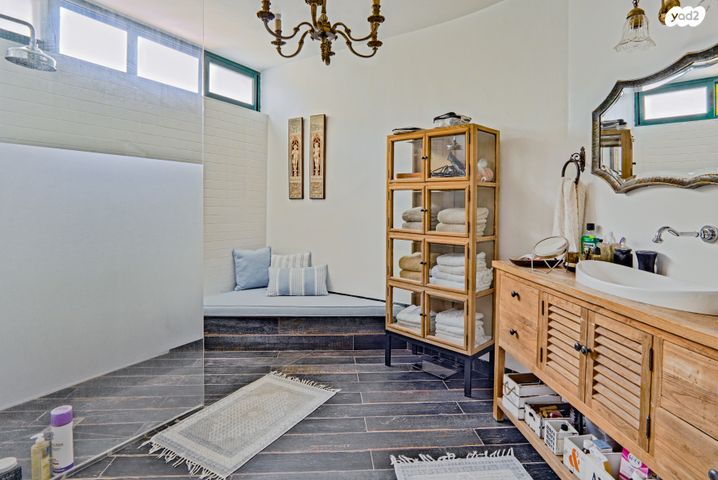 בית פרטי/ קוטג', ההדרים, קיסריה