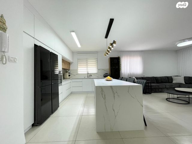 גג/ פנטהאוז, עפולה