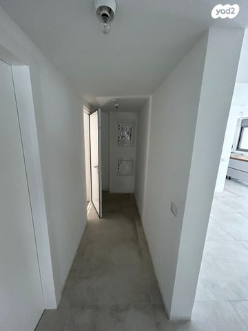 דירה, אבן עזרא, מרכז, הרצליה