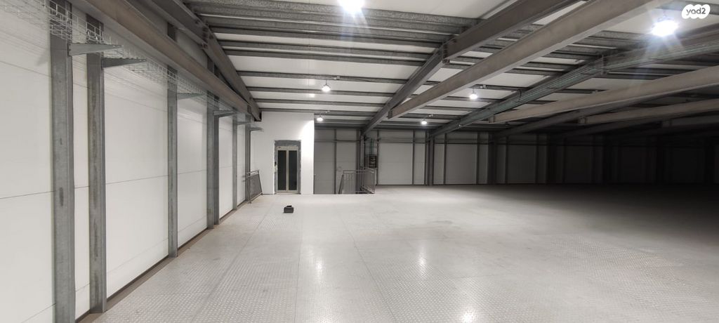 מבני תעשיה, העצמאות, אבן יהודה