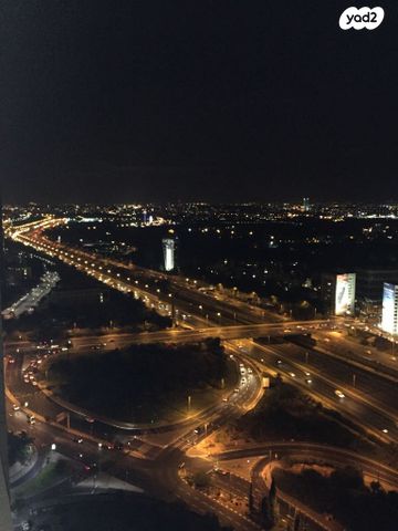 דירה, ניסים אלוני 6, צמרות איילון, פארק צמרת, תל אביב יפו