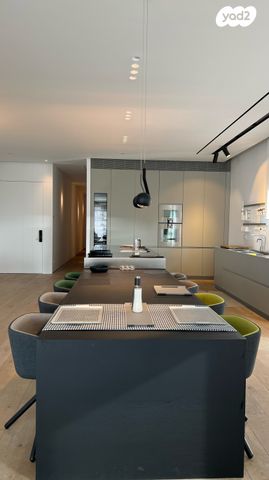 דירה, יהודה עמיחי, תכנית ל', למד, תל אביב יפו