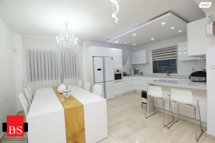 דו משפחתי, רבן גמליאל 8, נאות הרצל, נתניה