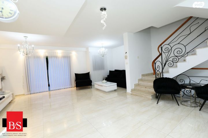 דו משפחתי, רבן גמליאל 8, נאות הרצל, נתניה