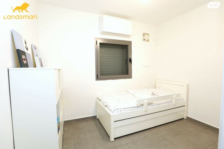 דירה, הרב שקדי 11, מחנה יהודה, פתח תקווה