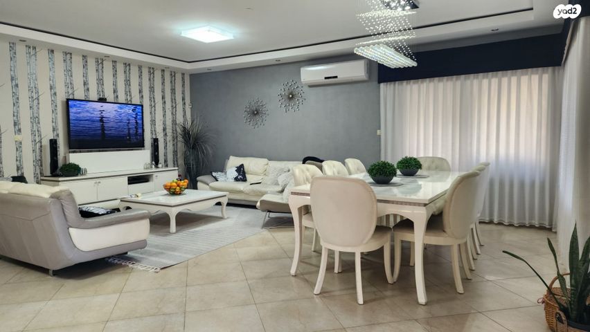 בית פרטי/ קוטג', פנינת העמק, מגדל העמק