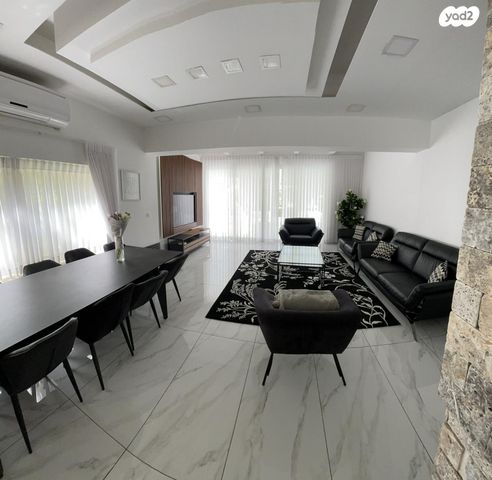 משק חקלאי/ נחלה, ינוב