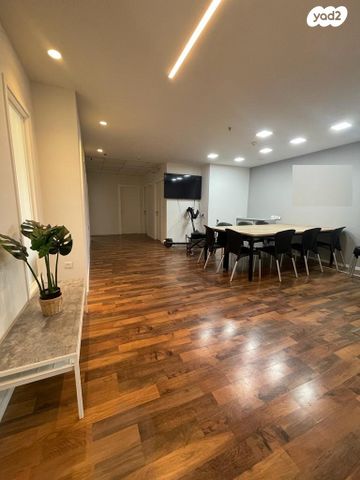 משרדים, דרך אבא הלל, בורסה, רמת גן