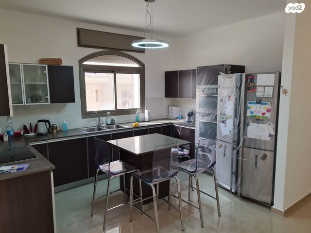 גג/ פנטהאוז, קרית הלאום, ירושלים