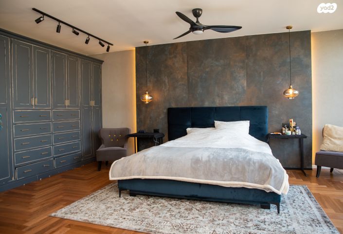 דו משפחתי, דרך ארץ, גדרה