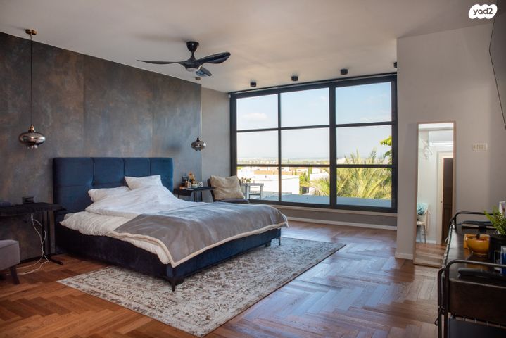 דו משפחתי, דרך ארץ, גדרה