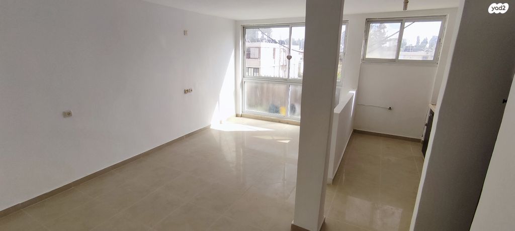 דירה, שמעון בר גיורא 22, שכונה ד', באר שבע