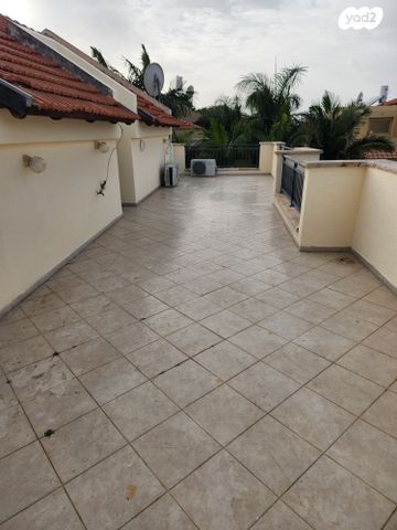 בית פרטי/ קוטג', בית דגן