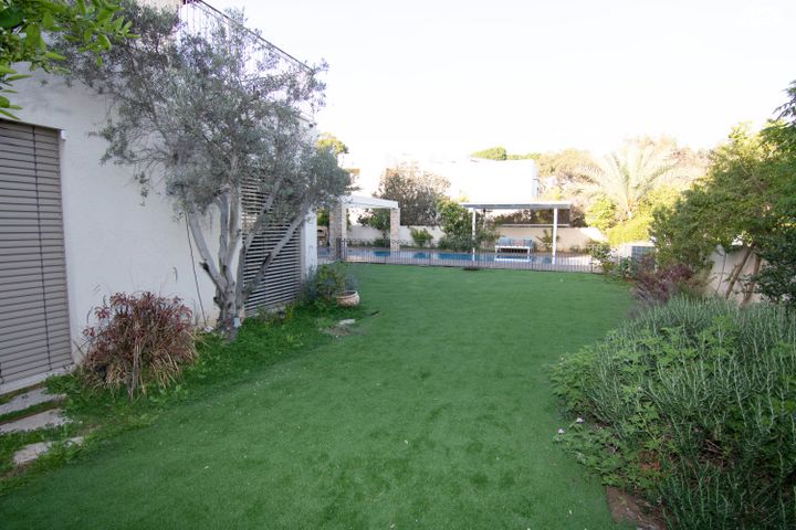 בית פרטי/ קוטג', סביון