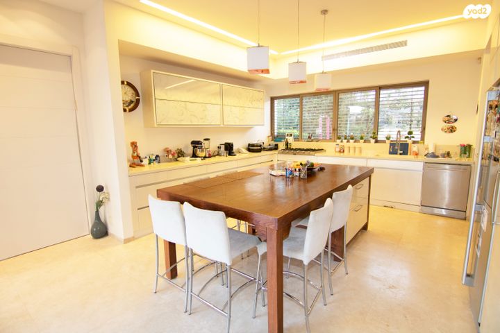 בית פרטי/ קוטג', סביון