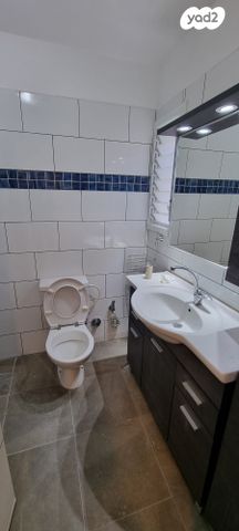 דירת גן, יד התשעה, שביב, הרצליה