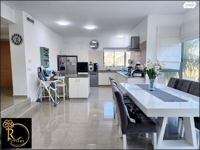 בית פרטי/ קוטג', האחדות, קדר, קדר