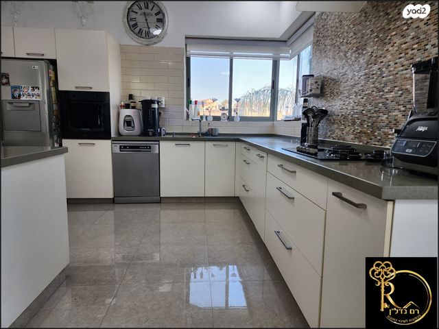 בית פרטי/ קוטג', האחדות, קדר, קדר