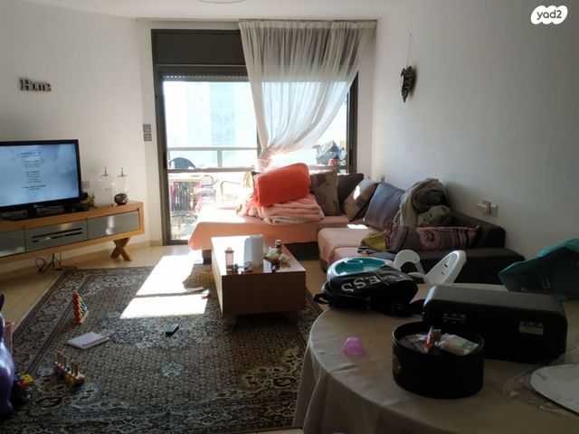 רובע הקריה, הסיטי