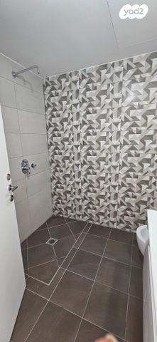 דירה, ראול ולנברג 65, מרכז העיר, ירושלים