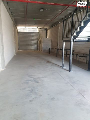 אזור תעשייה מישור אדומים