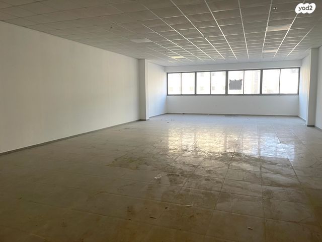 משרדים, הגדוד העברי, הקריה מע"ר, אשדוד