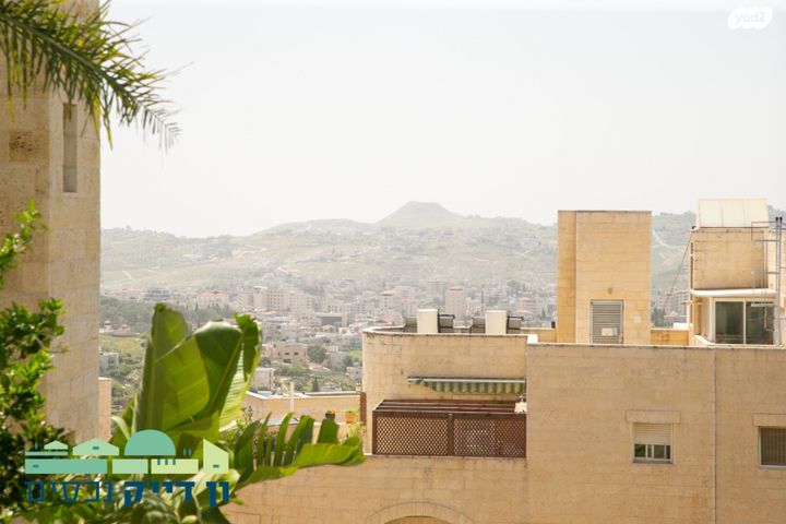 דירת גן, סול ליפצין, חומת שמואל, הר חומה, ירושלים