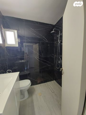 דירה, חלמיש, ערד