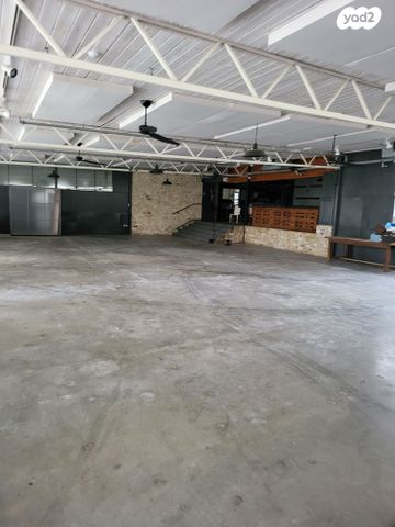 אולמות, רינתיה