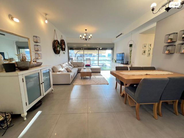 דירה, כפר סבא הירוקה, כפר סבא