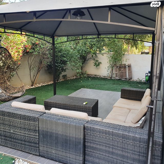 דו משפחתי, נווה יהודה, רחובות