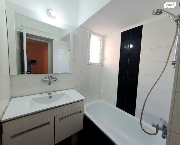 דירה, שמואל הנגיד, גרין ועם, חולון