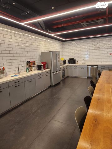 משרדים, הבושם, קרית איתנים, אשדוד