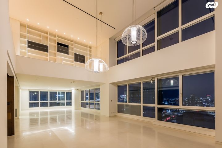 גג/ פנטהאוז, ניסים אלוני 17, צמרות איילון, פארק צמרת, תל אביב יפו