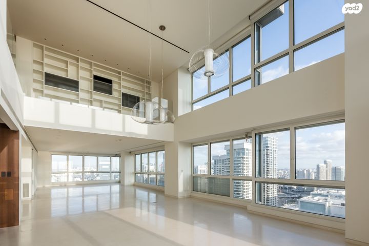 גג/ פנטהאוז, ניסים אלוני 17, צמרות איילון, פארק צמרת, תל אביב יפו