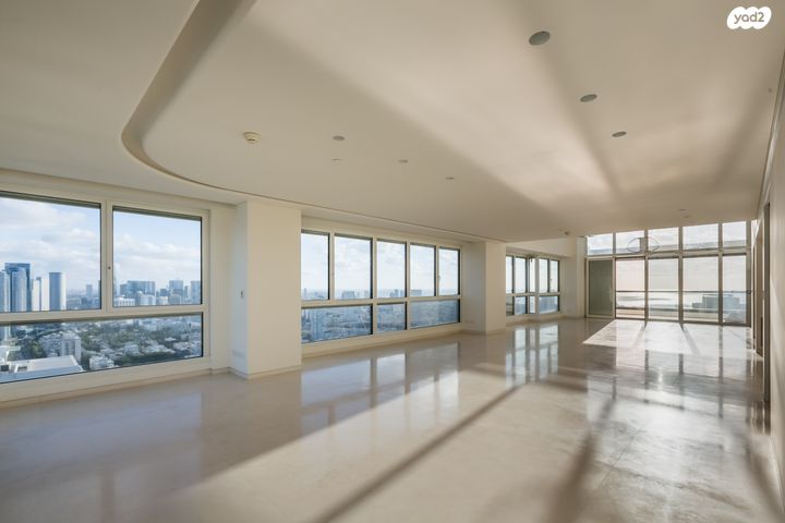 גג/ פנטהאוז, ניסים אלוני 17, צמרות איילון, פארק צמרת, תל אביב יפו