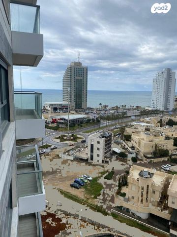 שדרות בנימין 84