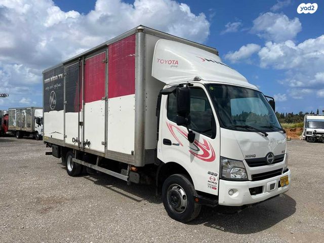 מודעת רכב טויוטה