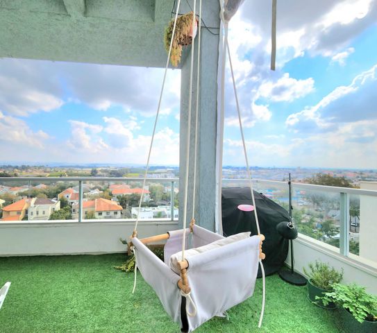 גג/ פנטהאוז