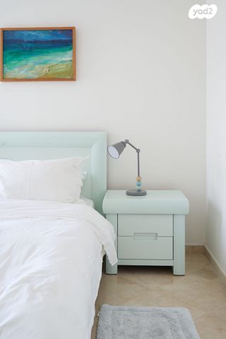 סאבלט, מרינה, הרצליה