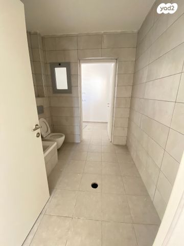 גג/ פנטהאוז, השחר, דימונה