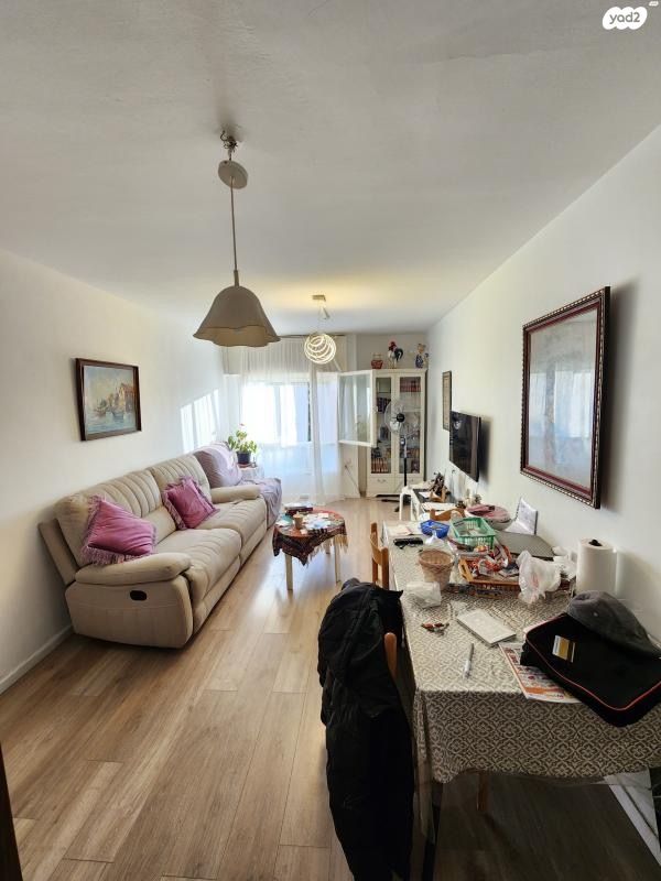 דירה, רחבעם המלך, רובע י"ג, אשדוד