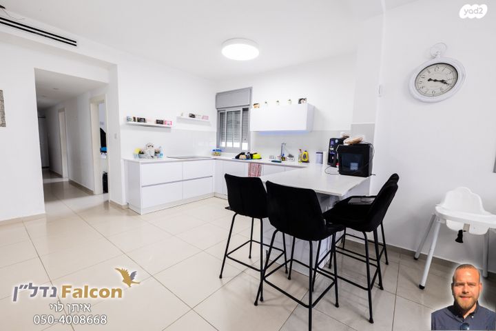 הרב אבו חצירא 