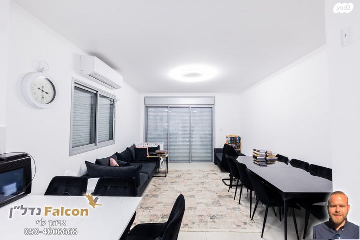 גג/ פנטהאוז, הרב אבו חצירא, רובע ג', אשדוד