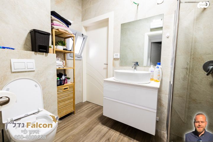 גג/ פנטהאוז, הרב אבו חצירא, רובע ג', אשדוד