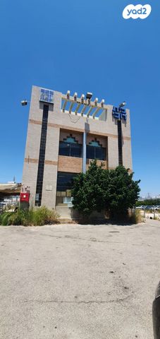 חנויות/ שטח מסחרי, חיפה